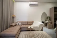 Elite Studio AlRimal-5 Hotels in Al Janadiriyah