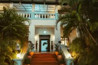 Kingfisher Beach Resort Hotels in Pangani