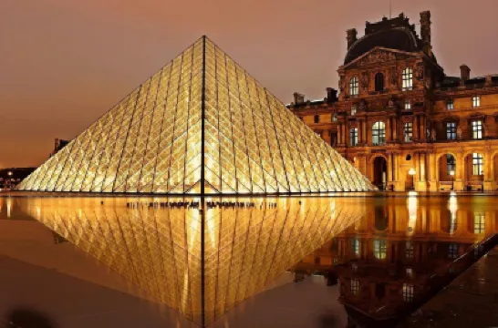Serene cocoon for 2P with AC - Near Montmartre 18区周辺のホテル
