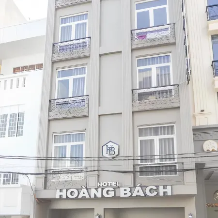 Hoang Bach Hotel Отели рядом с достопримечательностью «Пляж Бэк»