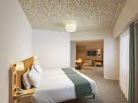 โรงแรม มอนเทอเรย์ ลา ซูเออร์ นาฮะ