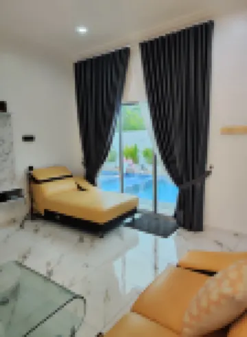 6 BR Villa w Private Swimming Pool Near Klang City
