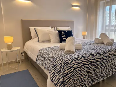 BnB Homes vibrant Ocean View terraced apartment Hotels in 