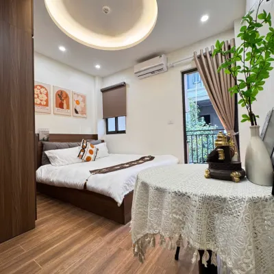 Fuji Hotel and Apartment Hanoi - near the train street cafe Hotels near Lang Ha Secondary School