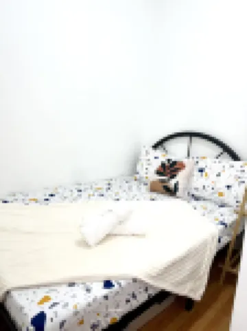 Near Clark Airport 2BR Townhouse | Fast WIFI