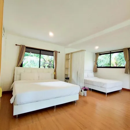 Suan Tha-Thong Homestay Отели рядом с достопримечательностью «Yacht Haven Phuket Marina»