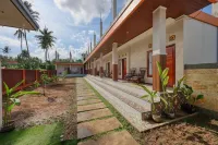 Aqzam Guest House Hotels near Dalem Ped Temple