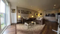 Elegant 2BD/2BA | City Centre Luxury w/ Lake View