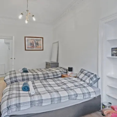 2 BHK Flat | Meadowbank| Edinburgh