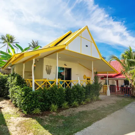 Beachside Villa with Sunset