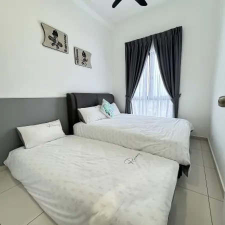 Decozy 8.0 Ipoh Town Condo (10pax)