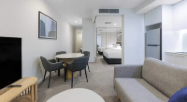 Oaks Melbourne Flemington Suites