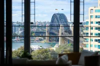 Seaside CBD/Luxury 3 bedrooms/6 people/2 parking spaces/Unbeatable view/Convenient transportation Hotels in Barangaroo