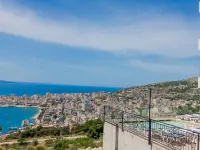 Sunset Shoreline Saranda - Sea View - Free Private Parking - Pool 薩蘭達酒店