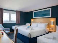 トラベロッジ クローリー