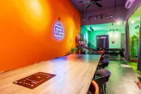 PJ SS2 Homestay 16 Pax - Karaoke, Games & Bathtub - 5km to 1 Utama - Haustierfreundliche