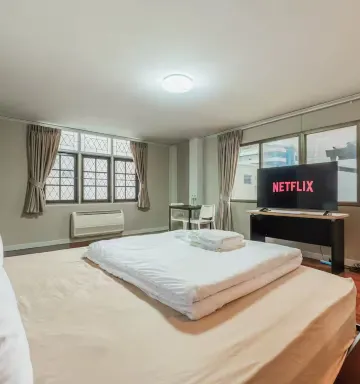 แฟมิลี่อะพาร์ตเมนต์