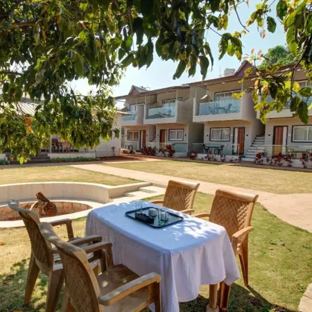 Serene Resort Отели в г. Авакали