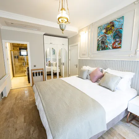Atrium Suites Hotel