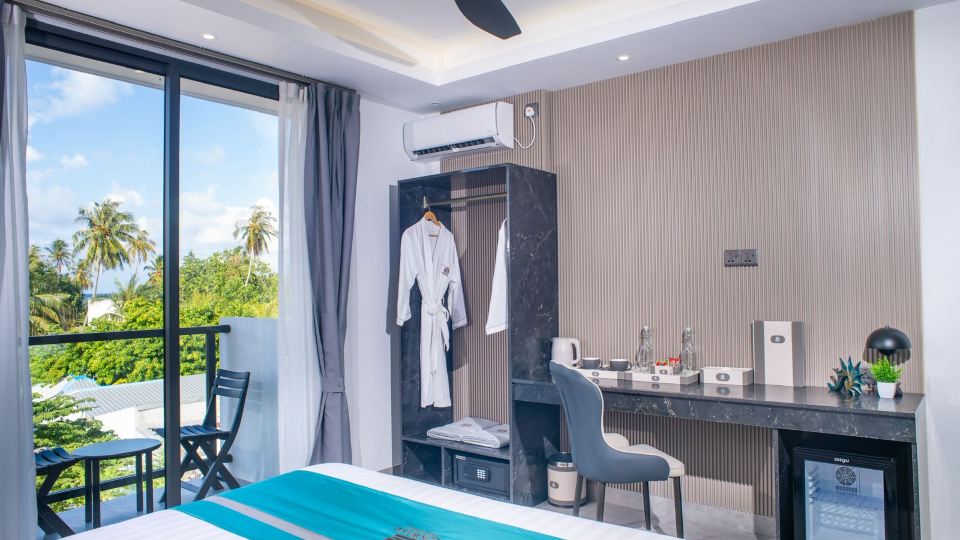 Sunwave Dhigurah