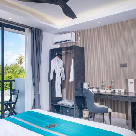 Sunwave Dhigurah