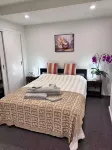 Cozy Auckland CBD Apartment Walk to Sky Tower Queen street - New