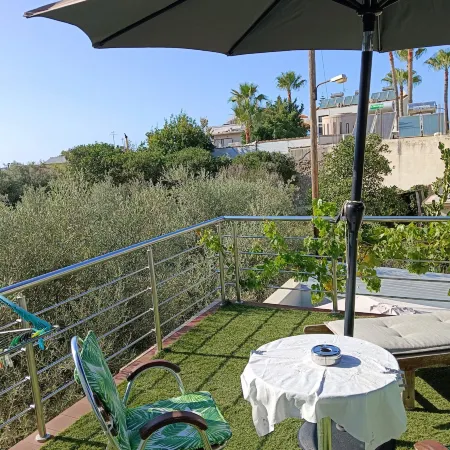 Spyros Apt. Simple, cozy, comfortable, close to the beach