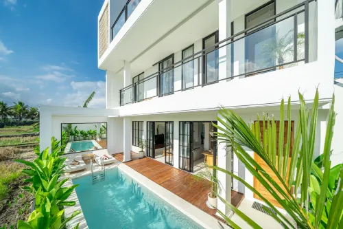 Casa Luma villa - 2BR Private Pool Villa with Rooftop,Jacuzzi & Rice Field View