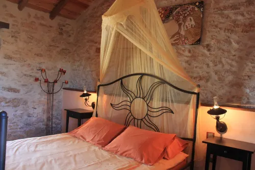 Canary House with Heated Pool,  26 Degrees - 4-Star