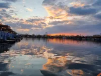 Iram Heritage group of Houseboat's - Kapal
