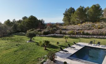 The cicadas Property - ENTIRE PROPERTY