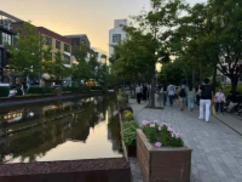 Hongik University Station 8min/Bedroom 3/Bed 4/Parking Available [Vanilla House]