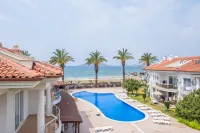 Sunset Beach Club Lebrentals