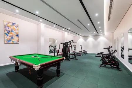 Al Qasr Hotel Suites - Corniche Отели рядом с достопримечательностью «Университет Джизан»