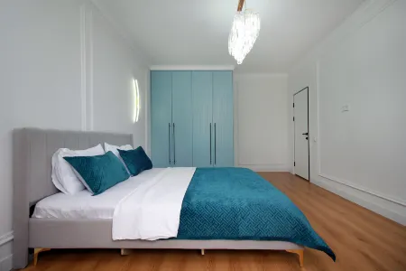 home sultan Отели рядом с достопримечательностью «Музей народных музыкальных инструментов им. Ыхласа»