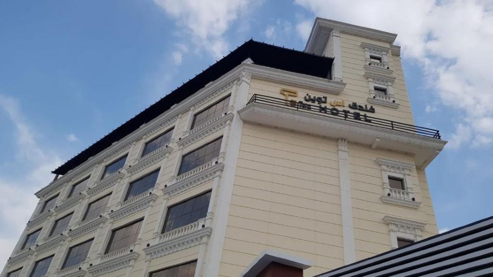 STwin Hotel