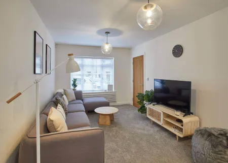 Host & Stay | Hoggarths Retreat