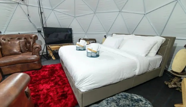 แคมปิ้งโดม