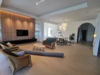 Ryui's Bungalow 5,403sqft - Entire House / Room Only