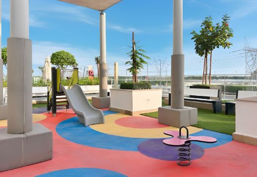 Chic Studio in Azizi Riviera