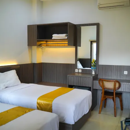 SAPADIA HOTEL & NARMADA CONVENTION HALL
