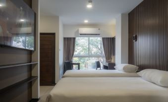 Samutprakarn Hotel