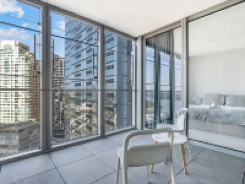 CBD Luxury| 1BR Harbour Views & Premier Facilities Hotels in Barangaroo