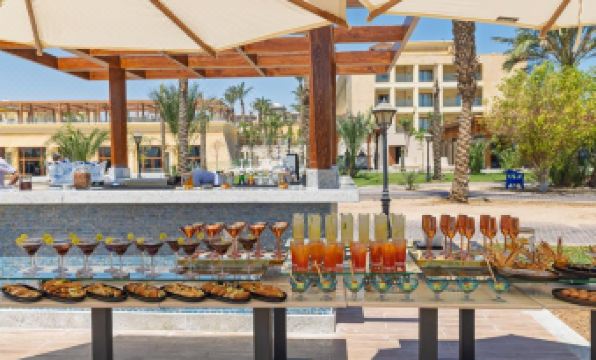 Al Kasr Sahl Hasheesh - Ultra All-Inclusive