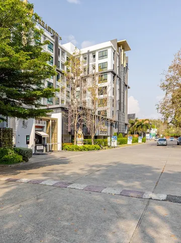 รูปภาพของคอนโดเทรเชอร์ ห้องดีลักซ์ ห้อง 715 - 1 ห้องนอน วิวเมือง เข้าซูเปอร์มาร์เก็ต Big-C ได้ ใกล้เซ็นทรัลเฟสติวัล