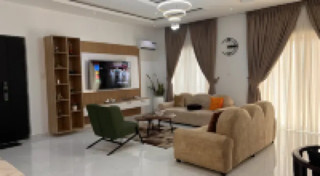 Mauxworth Homes and Apartments