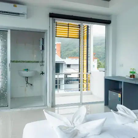 LimeTree Loft Guesthouse