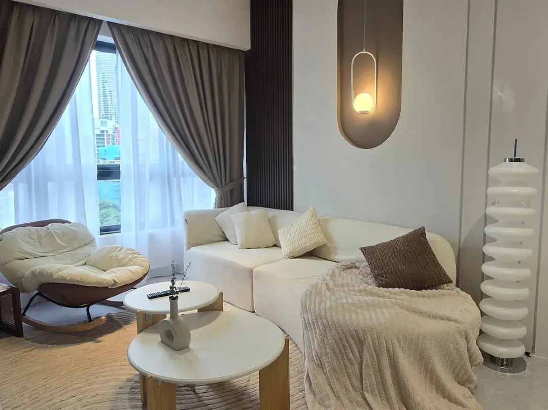 Skyline & City Vibe In Trx, Bukit Bintang | 1-5pax - Kuala Lumpur