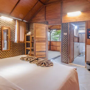 Kampung Bingo Glamping & Resto by Great Bali Villas Hotels near Bedugul