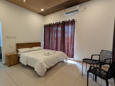 Grand Beach Villa